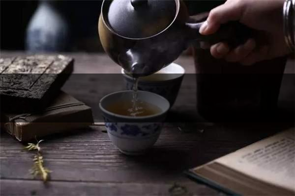 走入茶中，泡出自我-1