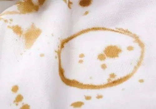衣服上普洱茶漬怎么去除？