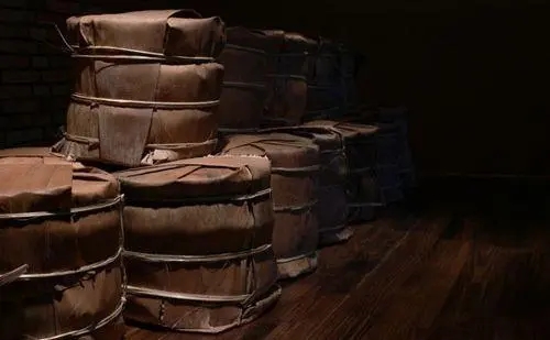 恐怖的普洱老茶翻新“技術(shù)倉”？