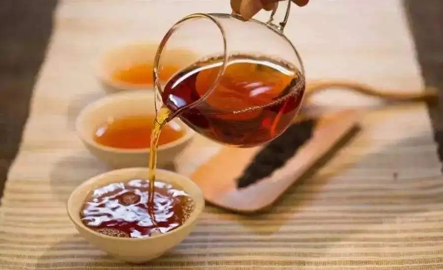 普洱茶怎么這么濃？