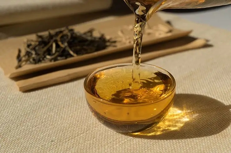 怎么喝了普洱茶嗓子會難受？