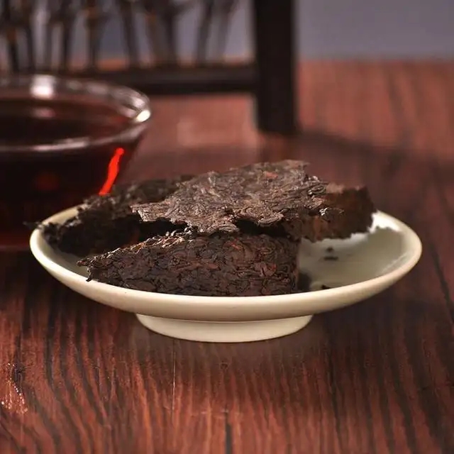 邊銷(xiāo)茶工藝，在保護(hù)的道路上