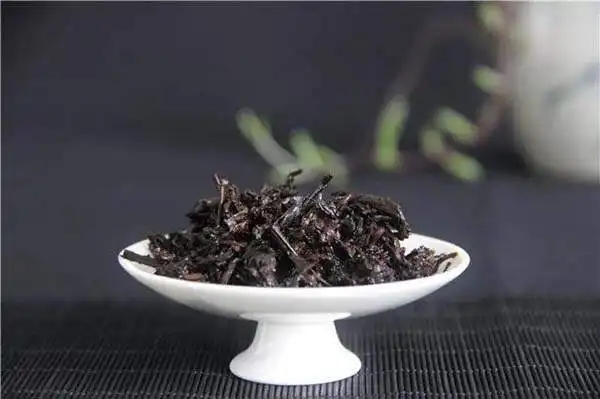 判斷普洱茶是不是好料，只看一個地方！